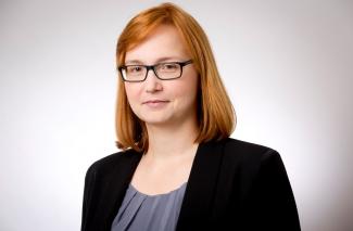Porträt von Dr. Monique Meier