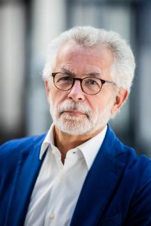 Porträt von Prof. Dr. Hans Vorländer